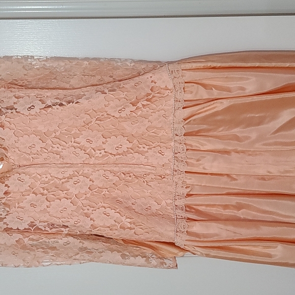 Retro late 80s taffeta dress - Picture 7 of 10